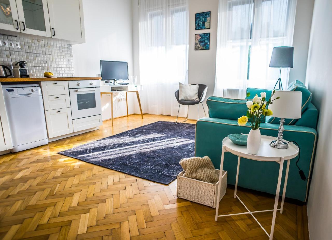 Ybl Apartment City Center Székesfehérvár Extérieur photo